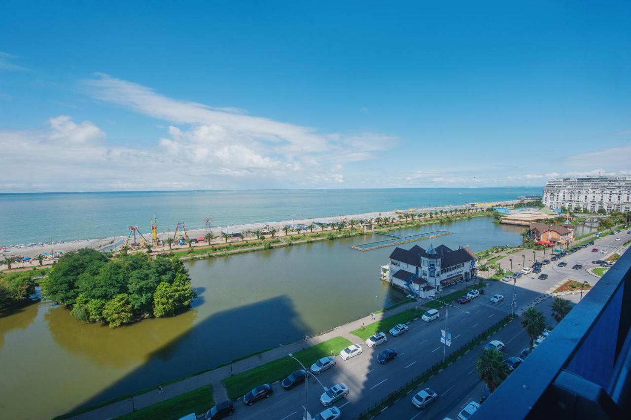 Sea Side Orbi City Batumi Exteriör bild