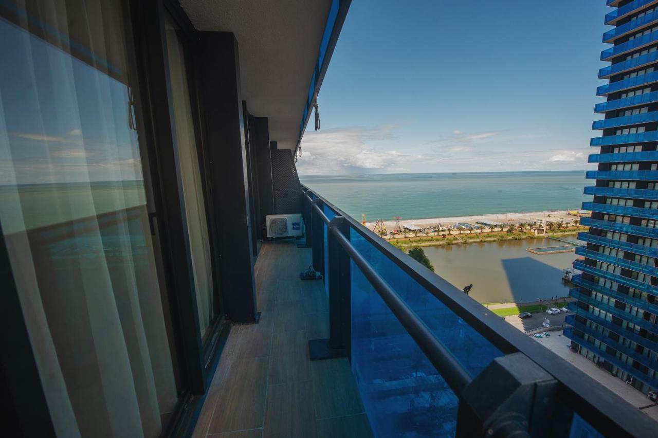 Sea Side Orbi City Batumi Exteriör bild