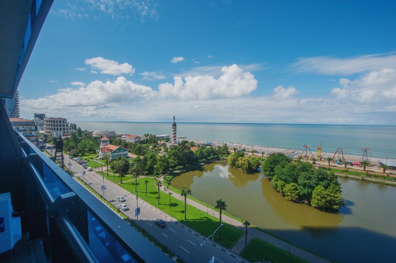 Sea Side Orbi City Batumi Exteriör bild